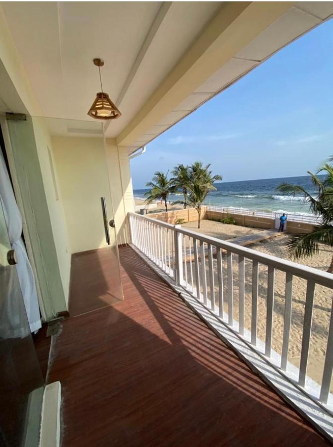 Oceanfront Wavecrest Hotel Lekki Exterior photo