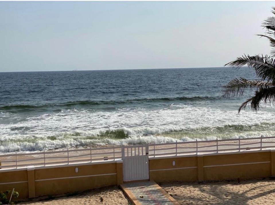 Oceanfront Wavecrest Hotel Lekki Exterior photo